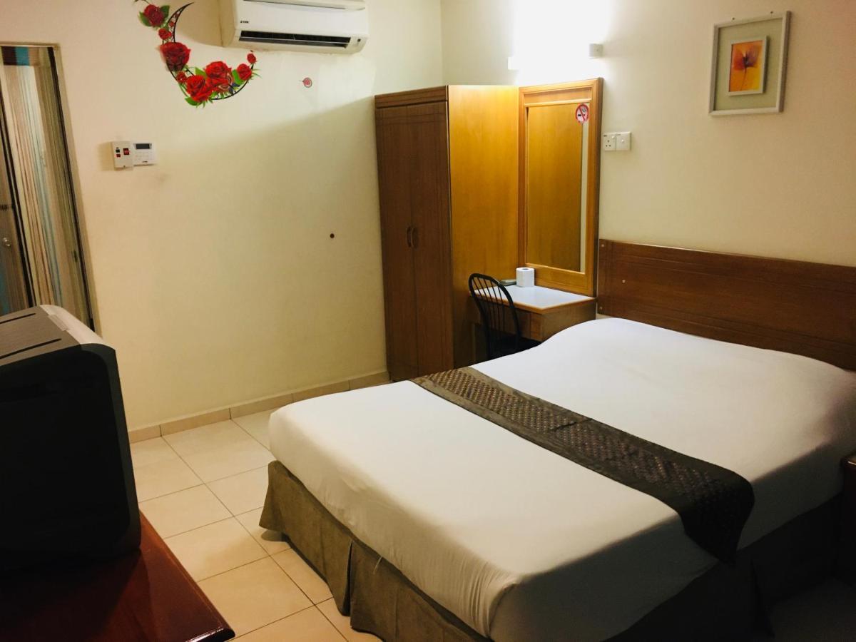 Coastal Park Hotel Malacca Екстериор снимка