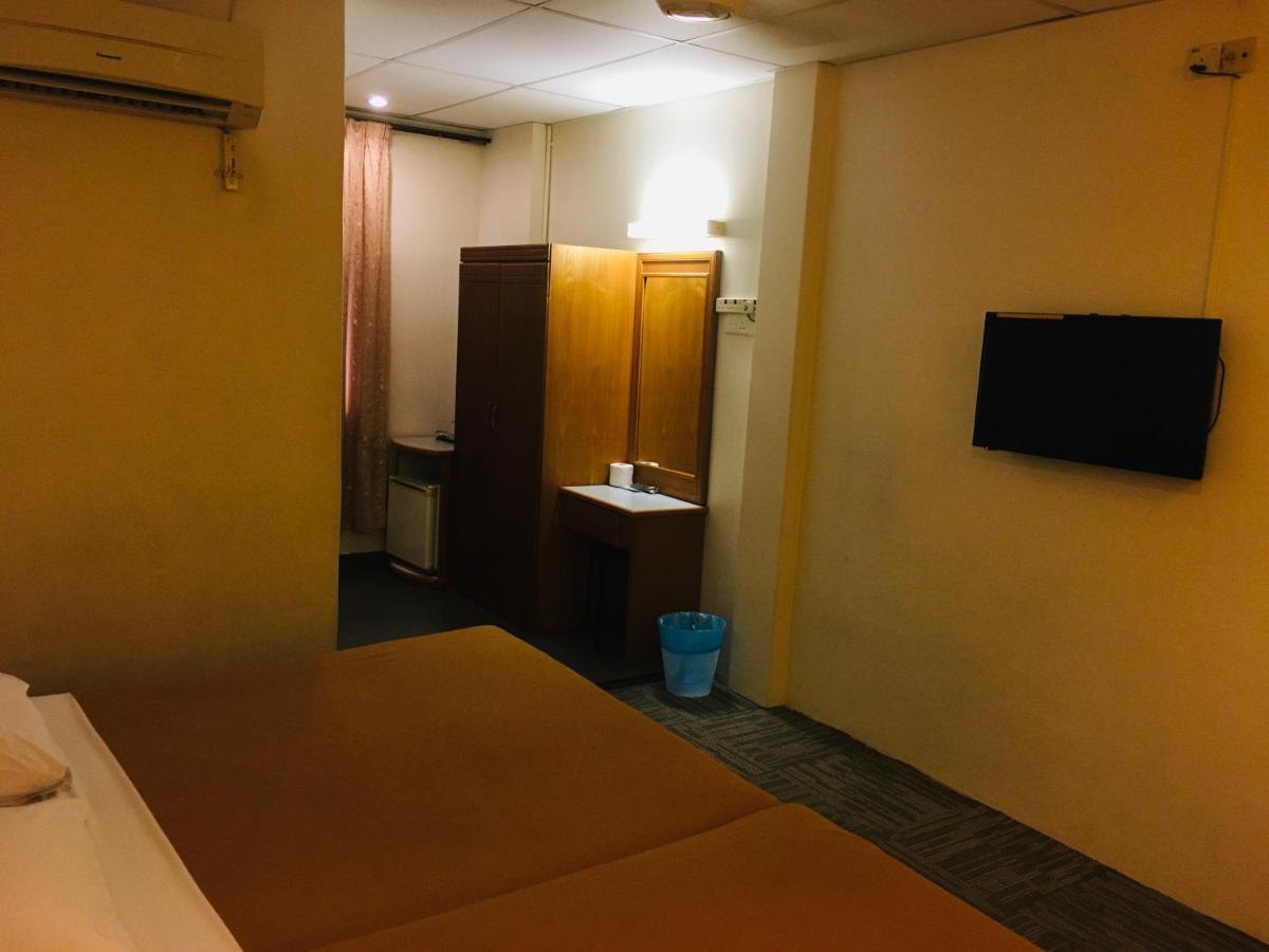 Coastal Park Hotel Malacca Екстериор снимка