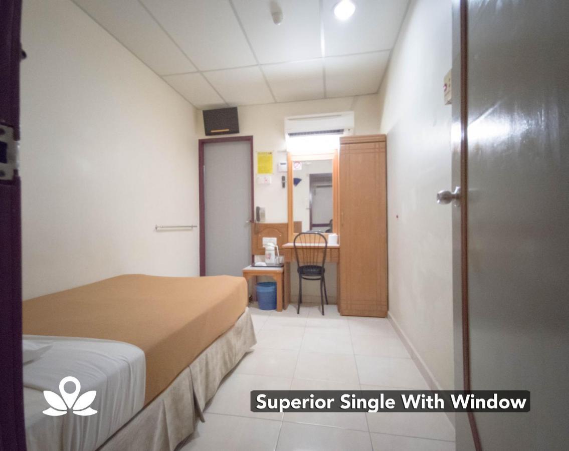 Coastal Park Hotel Malacca Екстериор снимка